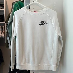 Nike, white crew neck sweatshirt
